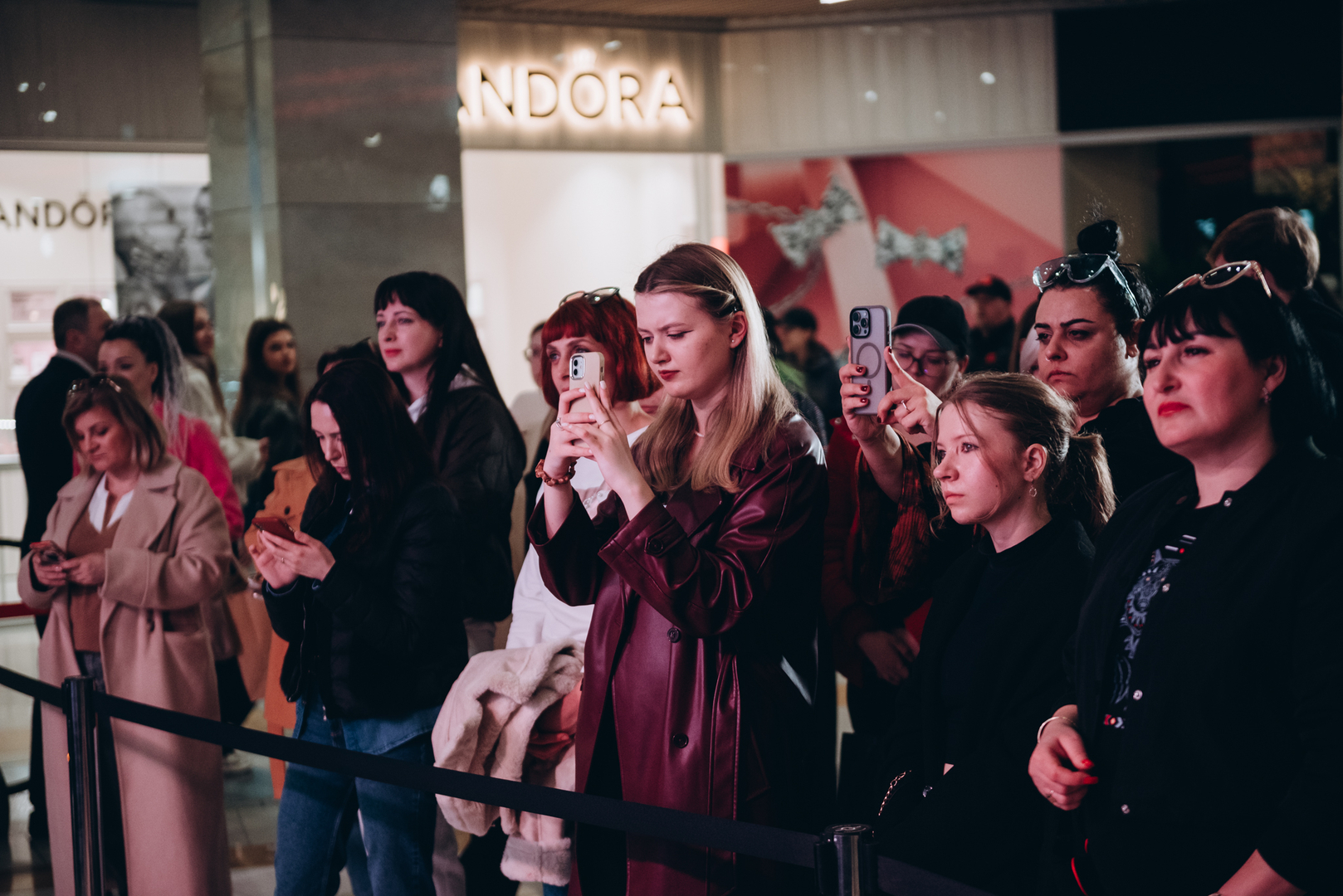 &quot;Весна у Gulliver – час святкувати!&quot; за участі: Єгора Андрюшина, Насті Цимбалару, Олени Тополі та Валентини Олеярник та розіграш від TOUS  image-203