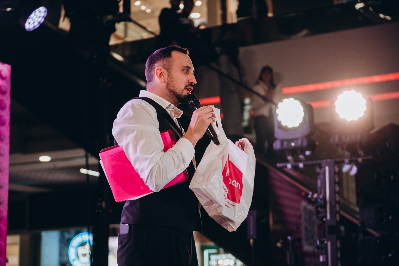 &quot;Весна у Gulliver – час святкувати!&quot; за участі: Єгора Андрюшина, Насті Цимбалару, Олени Тополі та Валентини Олеярник та розіграш від TOUS  image-227