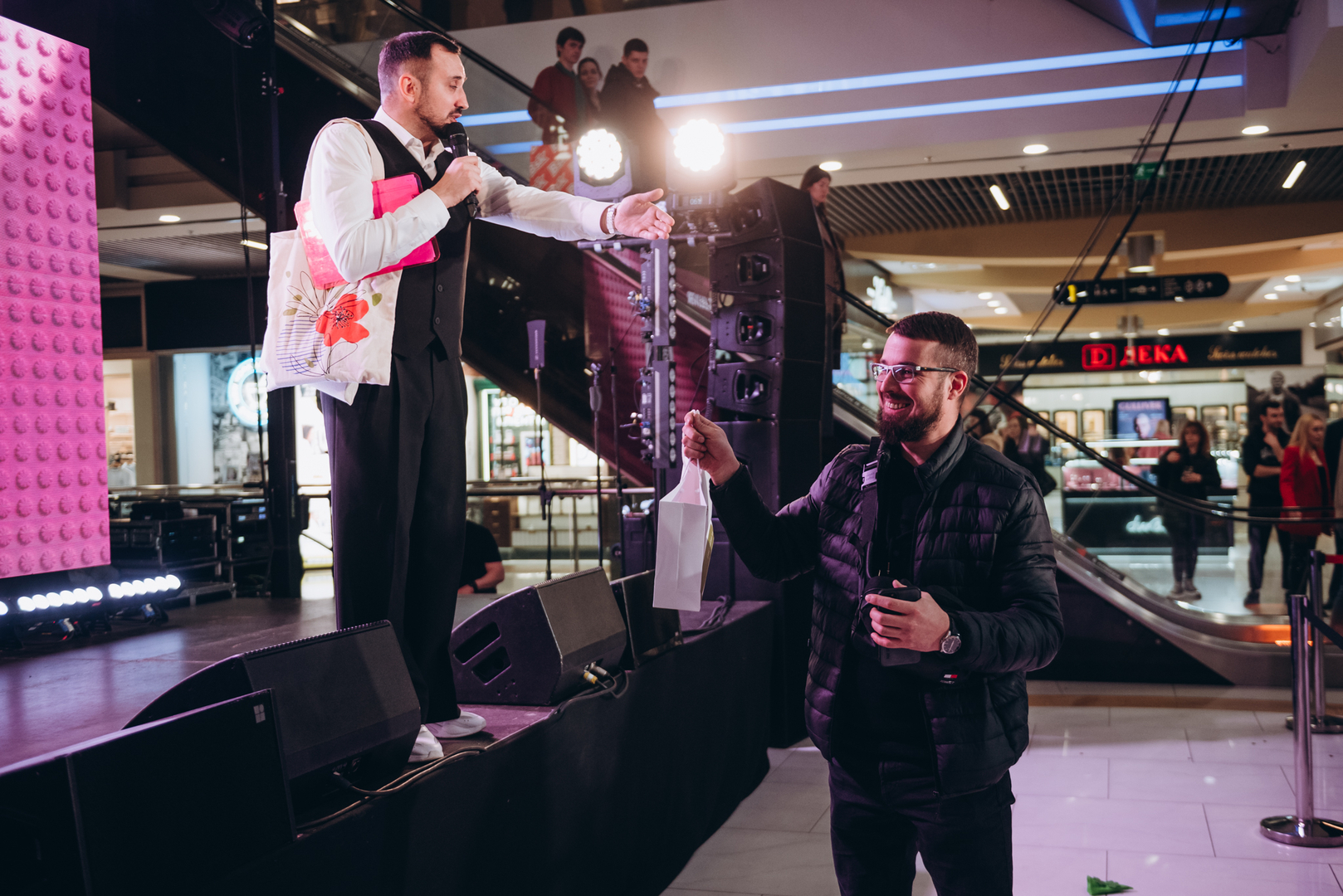 &quot;Весна у Gulliver – час святкувати!&quot; за участі: Єгора Андрюшина, Насті Цимбалару, Олени Тополі та Валентини Олеярник та розіграш від TOUS  image-243