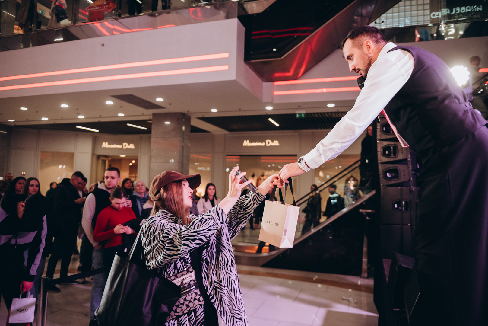 &quot;Весна у Gulliver – час святкувати!&quot; за участі: Єгора Андрюшина, Насті Цимбалару, Олени Тополі та Валентини Олеярник та розіграш від TOUS  image-260