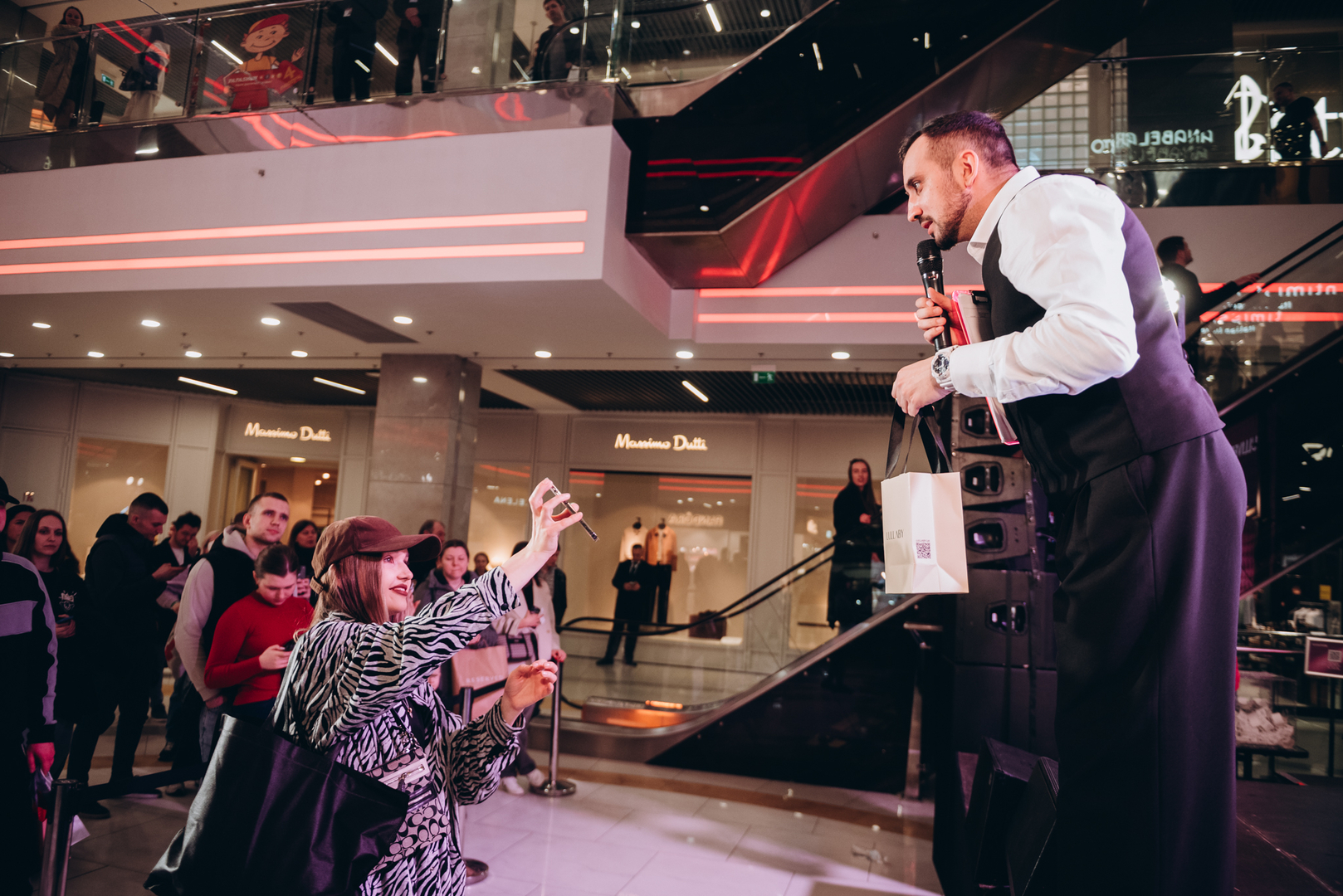 &quot;Весна у Gulliver – час святкувати!&quot; за участі: Єгора Андрюшина, Насті Цимбалару, Олени Тополі та Валентини Олеярник та розіграш від TOUS  image-271