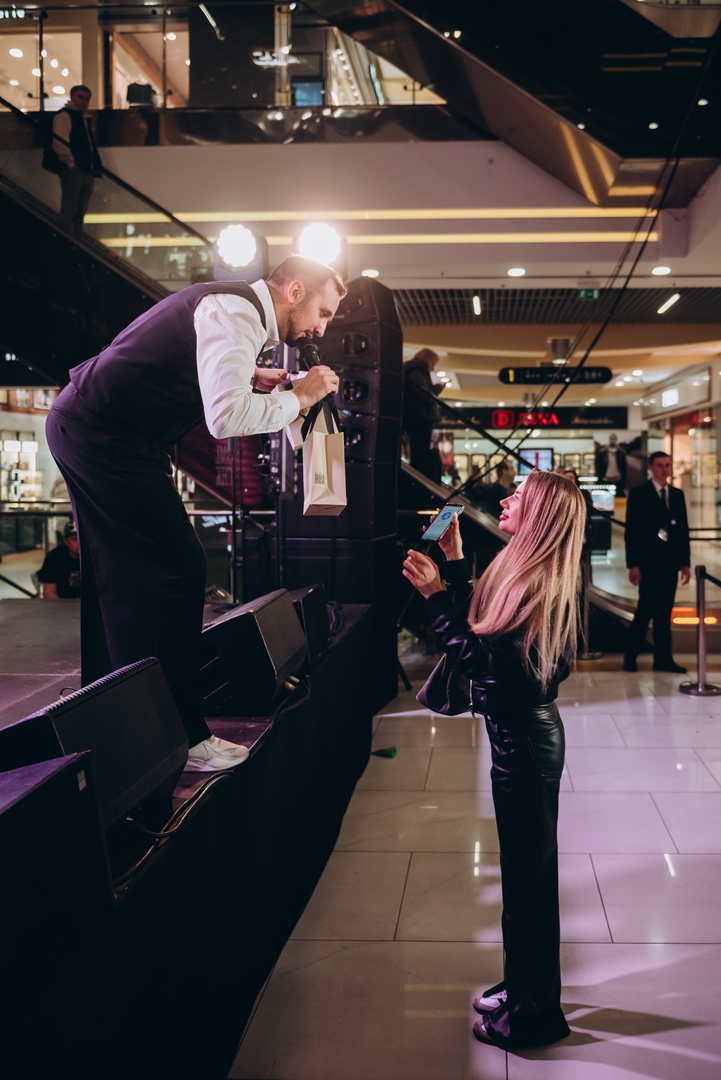 &quot;Весна у Gulliver – час святкувати!&quot; за участі: Єгора Андрюшина, Насті Цимбалару, Олени Тополі та Валентини Олеярник та розіграш від TOUS  image-361