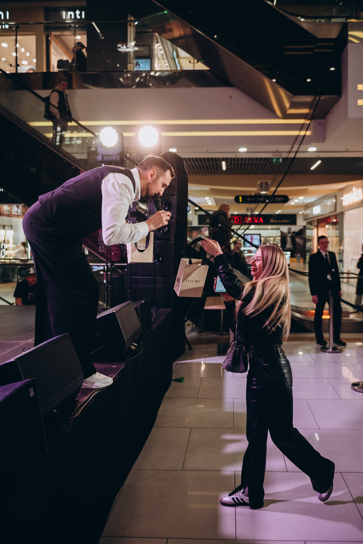 &quot;Весна у Gulliver – час святкувати!&quot; за участі: Єгора Андрюшина, Насті Цимбалару, Олени Тополі та Валентини Олеярник та розіграш від TOUS  image-362