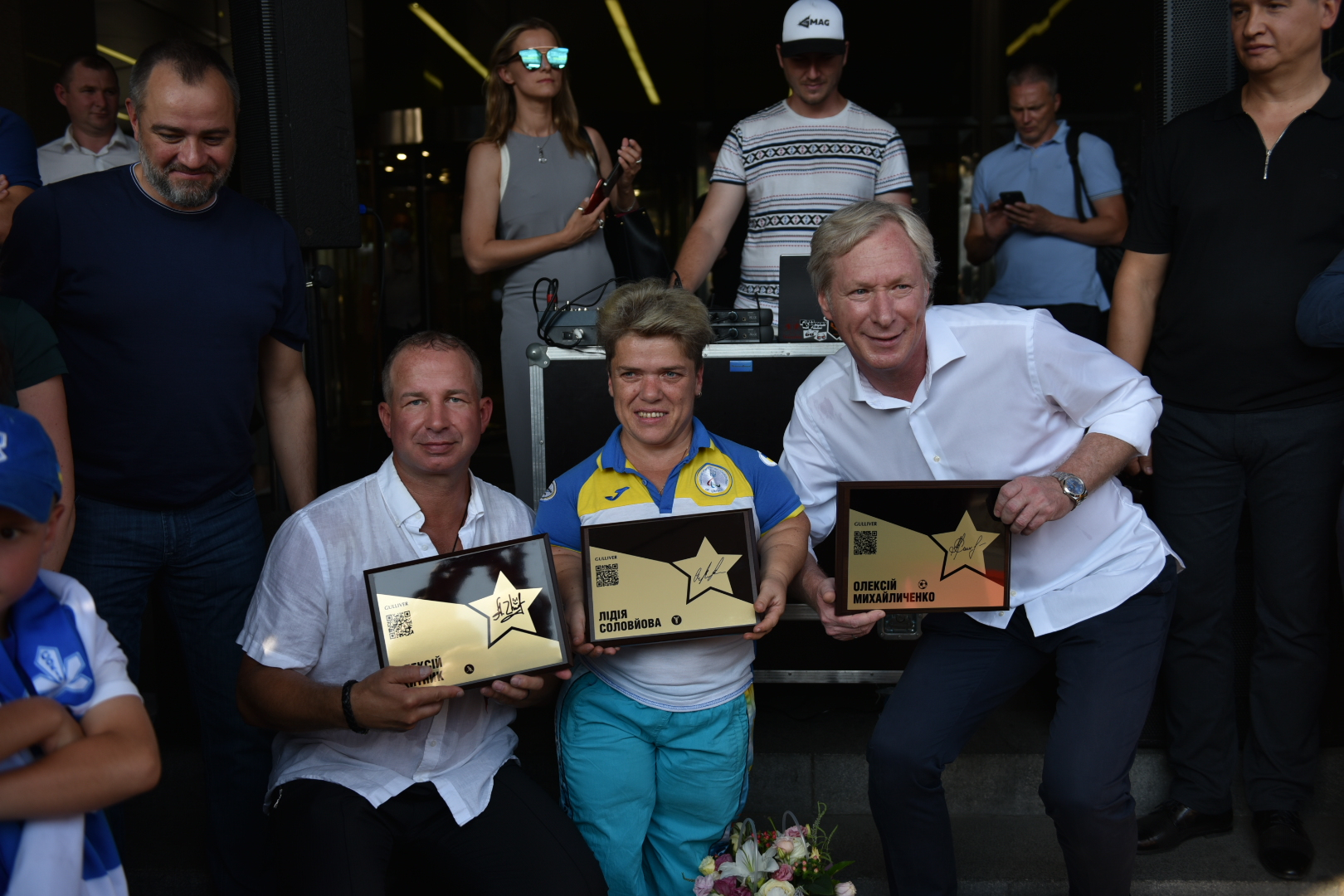 Three outstanding athletes received their stars at Star Square image-1