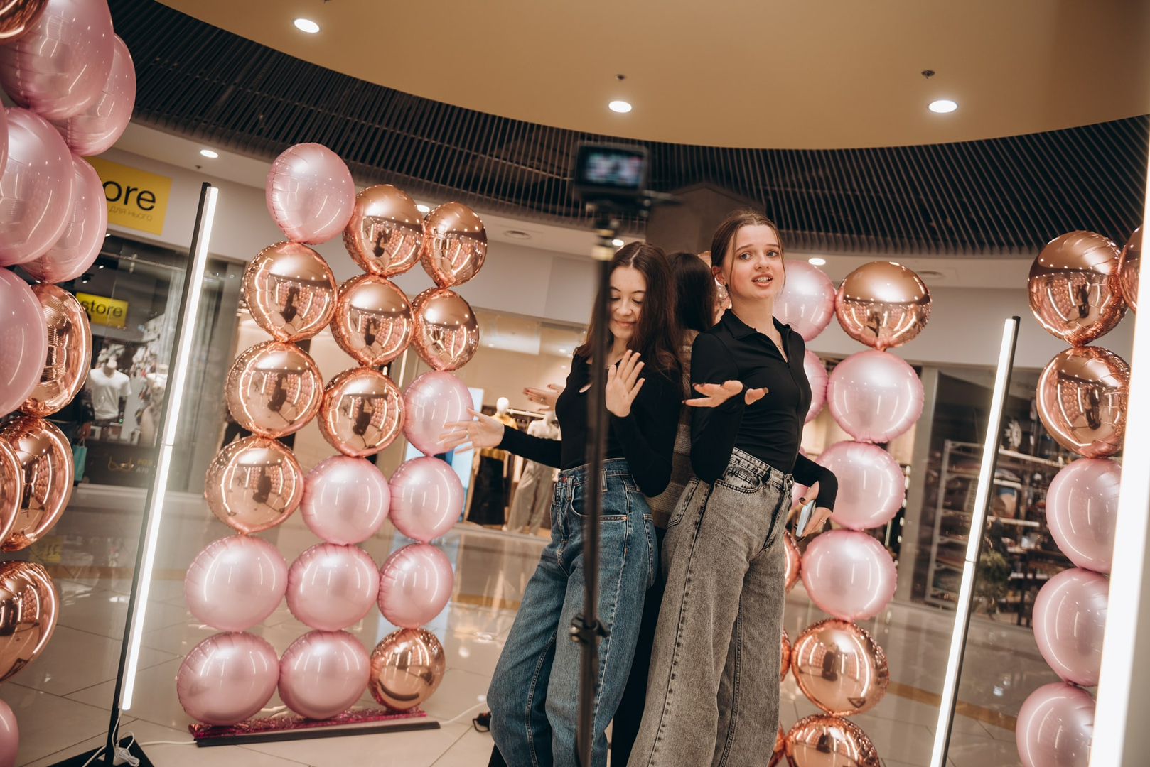 Благодійний концерт &quot;Даруємо любов&quot; 11.02  image-137