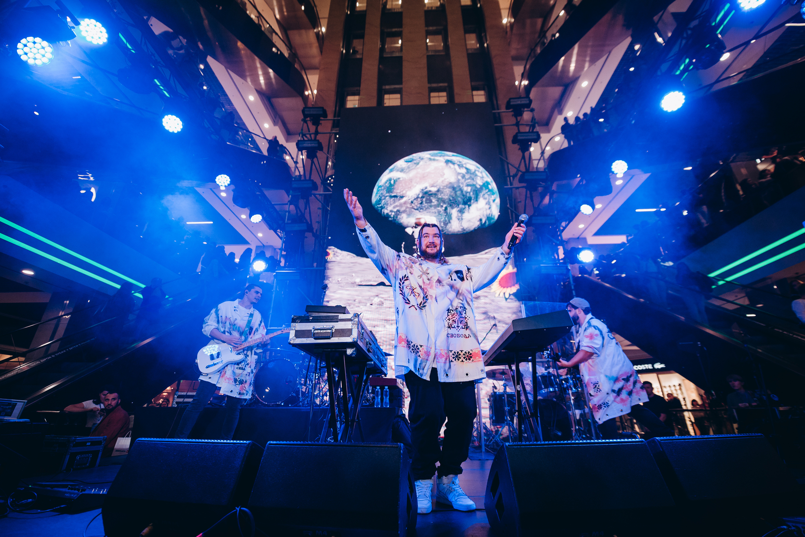 Дня Народження ТРЦ Gulliver 11 років image-355