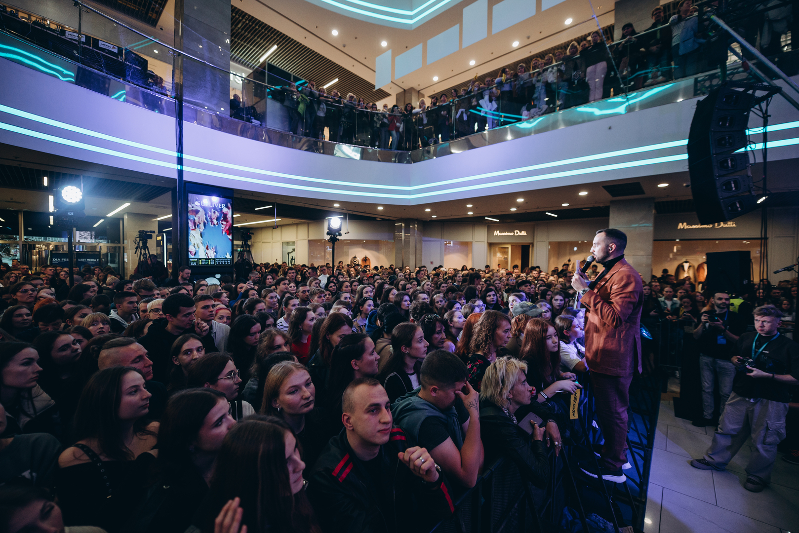 Дня Народження ТРЦ Gulliver 11 років image-382