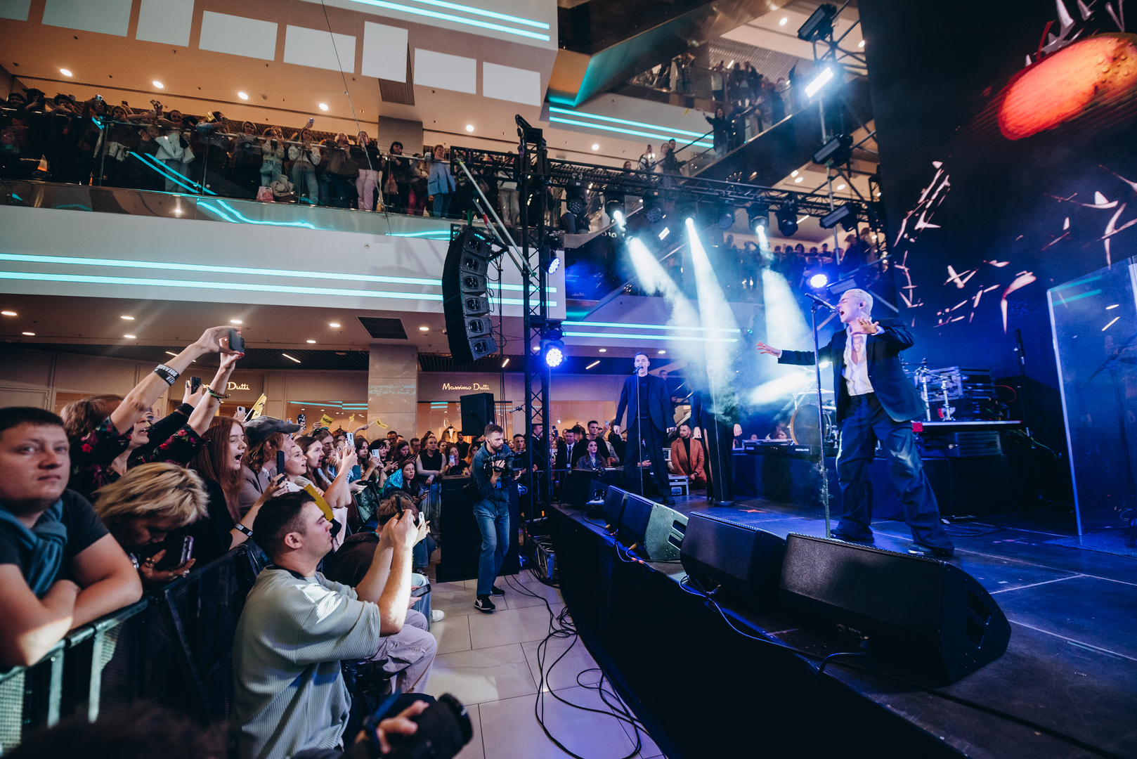 Дня Народження ТРЦ Gulliver 11 років image-420