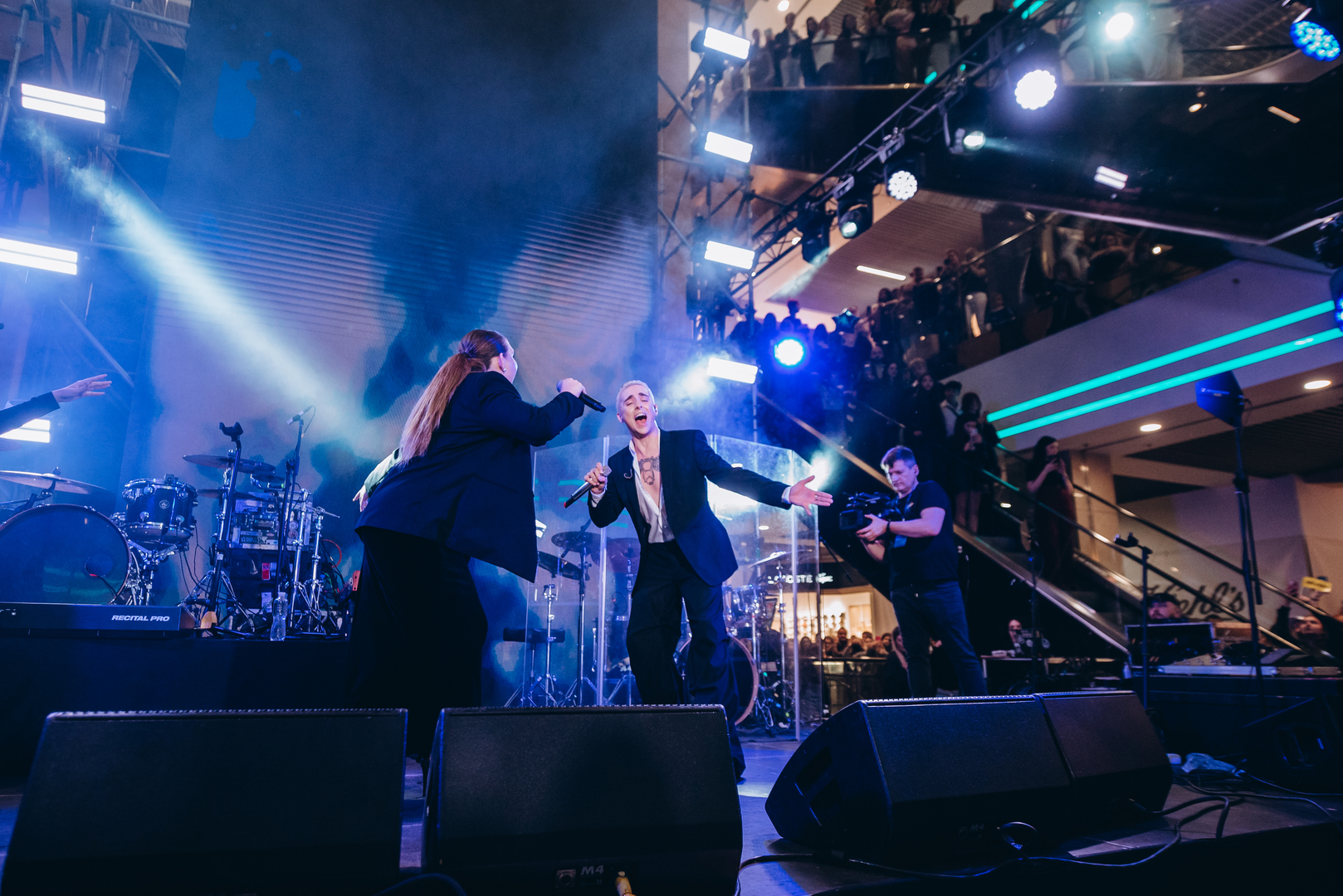 Дня Народження ТРЦ Gulliver 11 років image-437