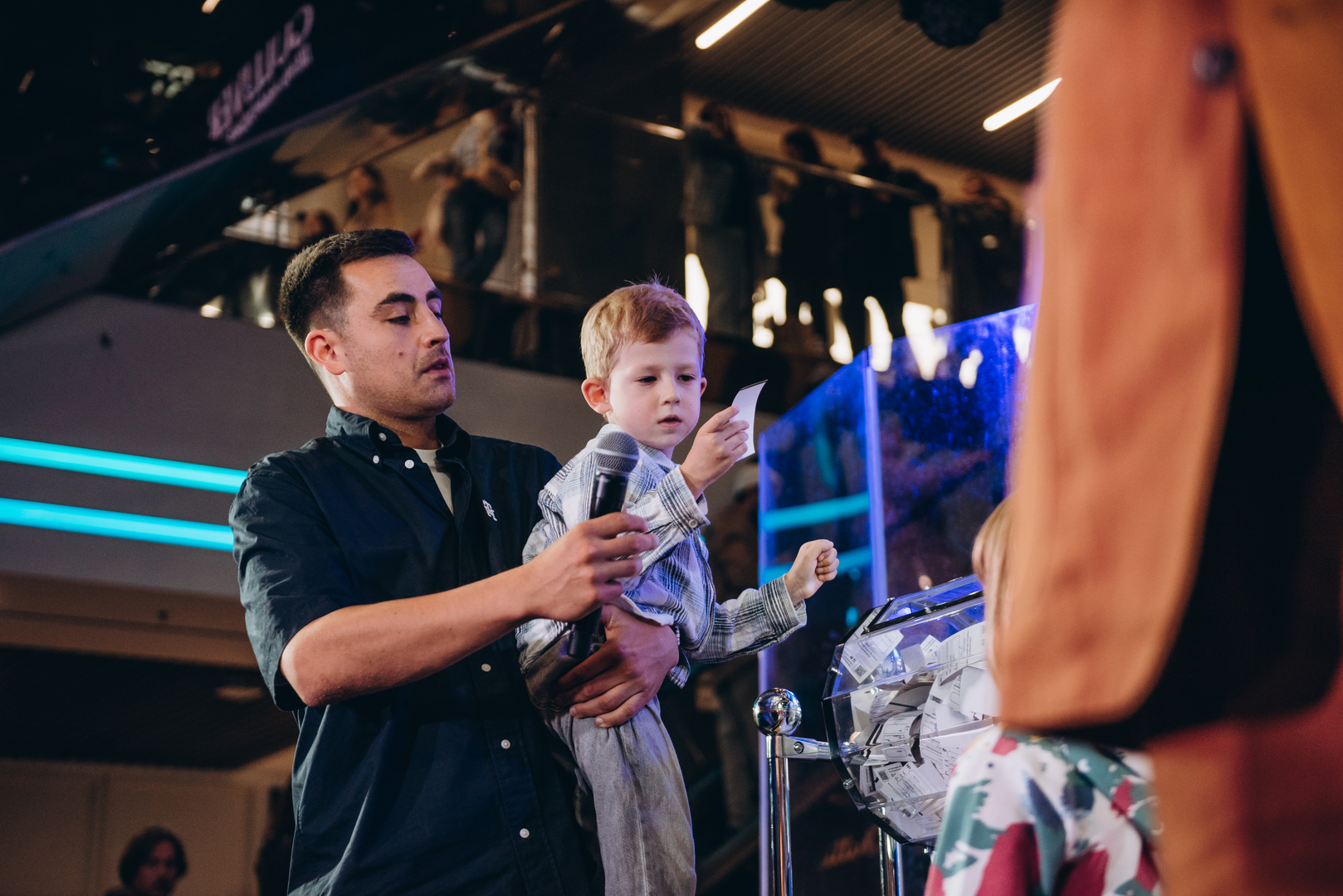 Дня Народження ТРЦ Gulliver 11 років image-445