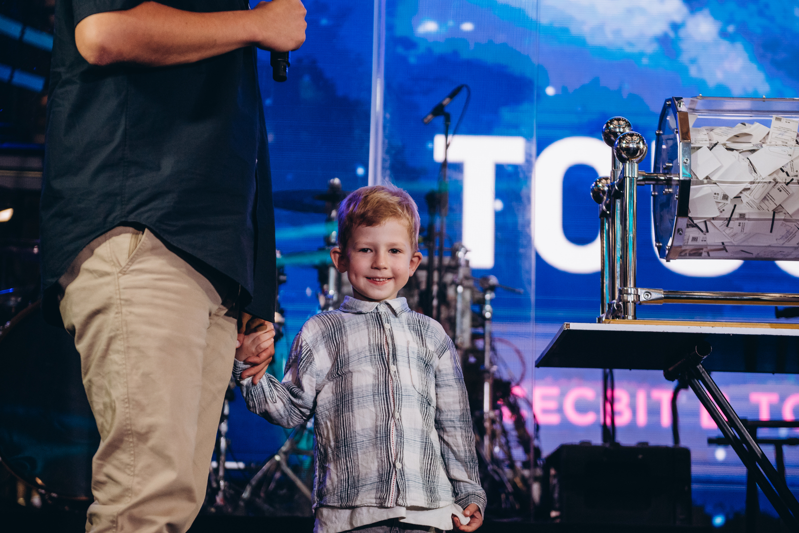 Дня Народження ТРЦ Gulliver 11 років image-451