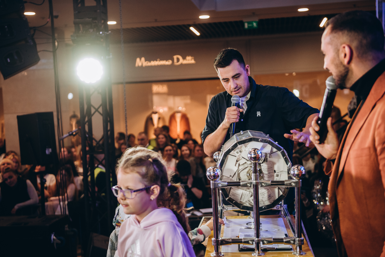 Дня Народження ТРЦ Gulliver 11 років image-468