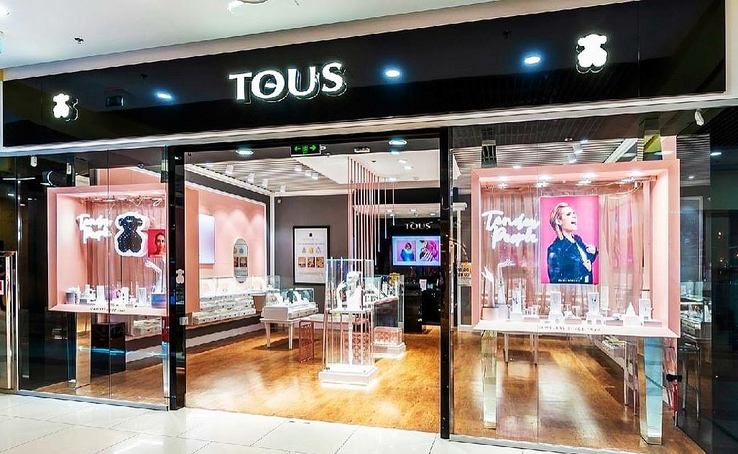 TOUS store and many others are open in the Gulliver mall!